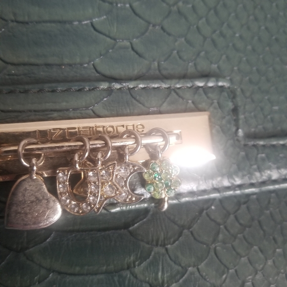 Green alligator clutch - Picture 3 of 8